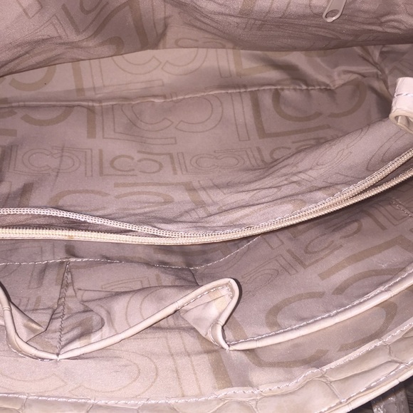 ⚡️NWT- Liz Claiborne Handbag (Final Price) - Picture 6 of 8